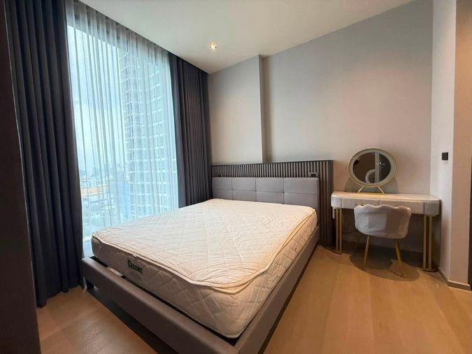รูป 🏙️ HYDE Heritage Thonglor (ไฮด์ เฮอริเทจ ทองหล่อ)  ✨ ห้อง 1 Bedroom ขนาดใหญ่ 51 ตร.ม. ฟังก์ชันลงตัว ให้พื้นที่ใช้สอยมากกว่าห้อง 1 Bedroom ทั่วไป - รูปที่ 2/10