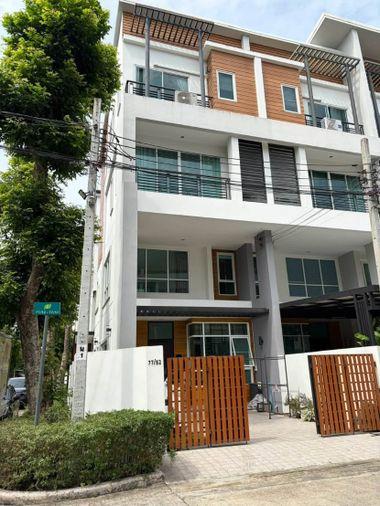 รูป HR3814[ให้เช่า] ทาวน์โฮม 4 ชั้น เซเรโน่ แจ้งวัฒนะ 15 (Sereno แจ้งวัฒนะ) หลังมุม ทำเลติดศูนย์ราชการ ราคาพิเศษ - รูปที่ 1/33