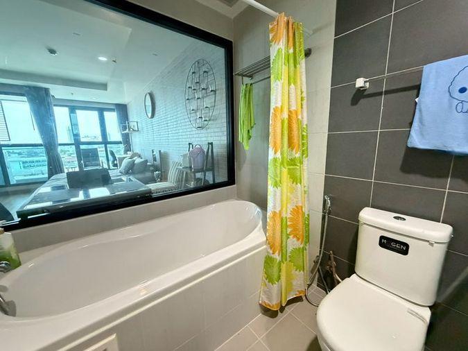 picture For rent: Ladda Plus Sriracha. Beautiful and comfortable room at a great price. - 10/12