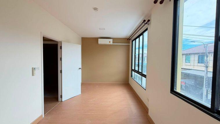 รูป 🔥 ขายถูก! ทาวน์โฮม พฤกษาวิลล์ 103 เทพารักษ์-บางนา | Pruksa Ville 103 Theparak-Bangna | ใกล้รถไฟฟ้าสายสีเหลือง สถานีศรีด่าน - รูปที่ 2/12