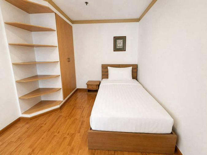 picture 2Bed | 1Bath | BTS Phrom Phong | 69sqm | THB 35,000/mo | Fl.36 — Waterford Diamon Bangkok - 10/10