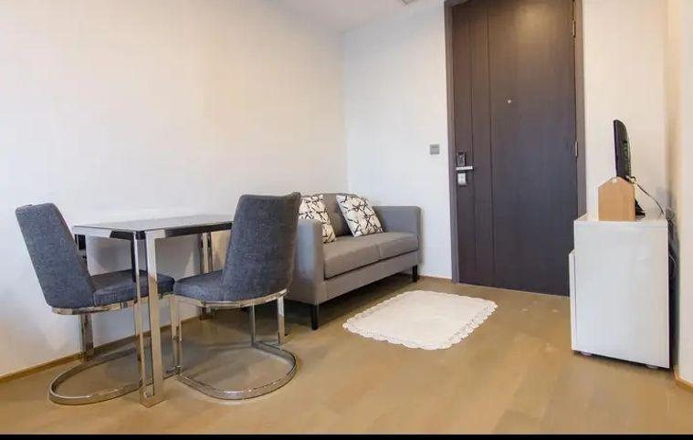 รูป สตูดิโอ | 1 ห้องน้ำ | MRT Sam Yan | 26 ตร.ม. | 30,000 บาท/เดือน | ชั้น 17 — Ashton Chula-Silom กรุงเทพฯ - รูปที่ 4/10