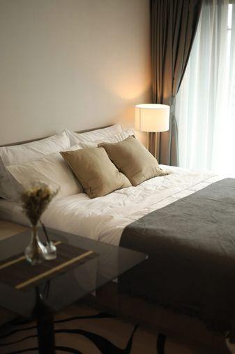 picture Studio | 1Bath | MRT Phra Ram 9 | 27sqm | THB 18,000/mo | Fl.21 — Ideo Rama 9 - Asoke Bangkok - 1/8