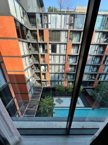 รูป 1 ห้องนอน | 1 ห้องน้ำ | BTS Ekkamai | 40 ตร.ม. | 27,000 บาท/เดือน | ชั้น 6 — Quintara Treehaus Sukhumvit 42 กรุงเทพฯ - รูปที่ 3/5