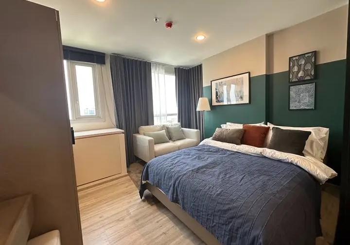 picture 1Bed | 1Bath | MRT Huai Khwang | 30sqm | THB 17,900/mo | Fl.25 — XT Huaikhwang Bangkok - 1/9