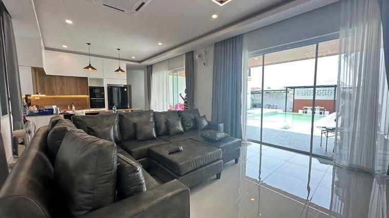 รูป 🏡✨ ให้เช่า Pool Villa ชั้นเดียวหลังใหญ่ 4 ห้องนอน พร้อมสระว่ายน้ำส่วนตัว ใกล้มหาวิทยาลัยแม่ฟ้าหลวง ✨🏡 #5A2-V0006 - รูปที่ 6/38