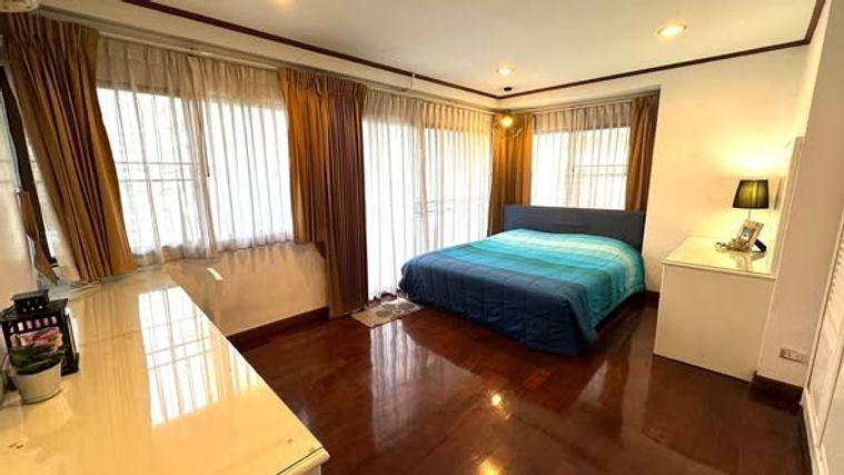 รูป 1 ห้องนอน | 1 ห้องน้ำ | BTS Nana | 62 ตร.ม. | 25,000 บาท/เดือน | ชั้น 8 — Saranjai Mansion กรุงเทพฯ - รูปที่ 2/5
