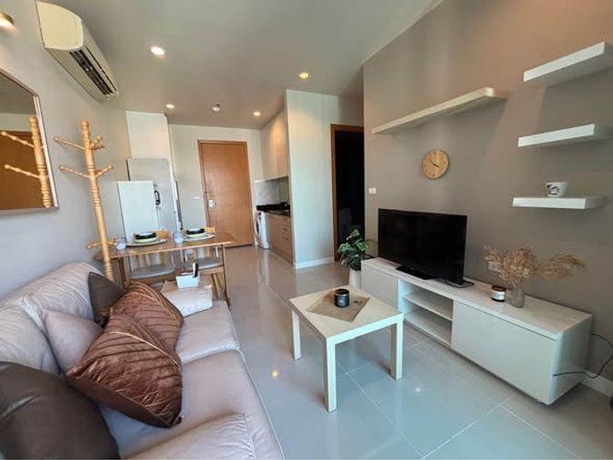 รูป 1 ห้องนอน | 1 ห้องน้ำ | BTS Nana | 40 ตร.ม. | 20,000 บาท/เดือน | ชั้น 32 — Circle Condominium กรุงเทพฯ - รูปที่ 3/5