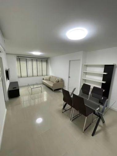 รูป 1 ห้องนอน | 1 ห้องน้ำ | BTS Thong Lo | 49 ตร.ม. | 24,000 บาท/เดือน | ชั้น 4 — Condo One Thonglor กรุงเทพฯ - รูปที่ 3/9