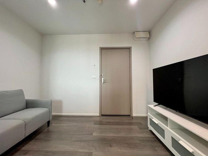 รูป 💖💖ขายถูกมาก(ขายพร้อมผู้เช่า) The Stage Taopoon Interchange / 1 ห้องนอน ขนาด 33 ตรม ราคาเพียง 2.50 ล้านบาท / สอบถามได้นะคะ Line ID = atfirm2010 💖💖 - รูปที่ 4/20