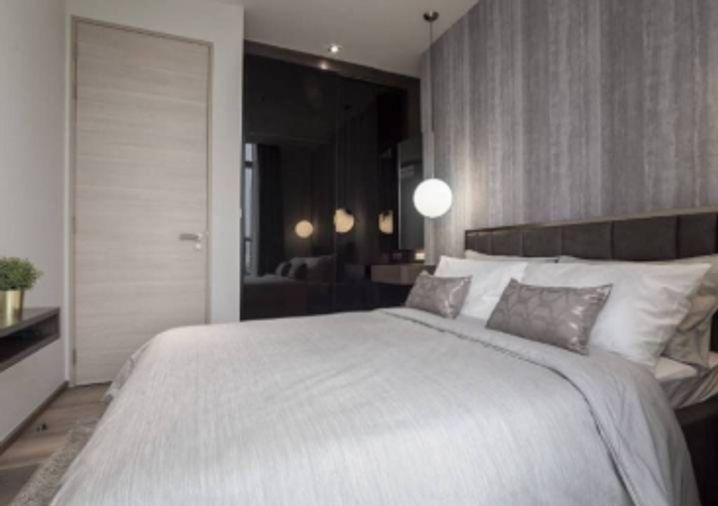 picture 2Bed | 1Bath | BTS Phrom Phong | 55sqm | THB 48,000/mo | Fl.18 — Park Origin Phrom Phong Bangkok - 8/10