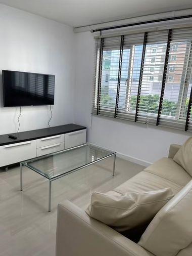 รูป 1 ห้องนอน | 1 ห้องน้ำ | BTS Thong Lo | 49 ตร.ม. | 24,000 บาท/เดือน | ชั้น 4 — Condo One Thonglor กรุงเทพฯ - รูปที่ 1/9