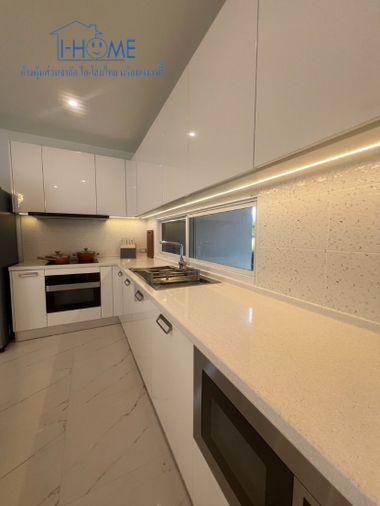รูป 🏡✨ ให้เช่า Modern Pool Villa 2 ชั้น พร้อมสระว่ายน้ำส่วนตัว ทำเลสันกำแพง เชียงใหม่ ✨🏡 #ASP-V0026 - รูปที่ 4/21