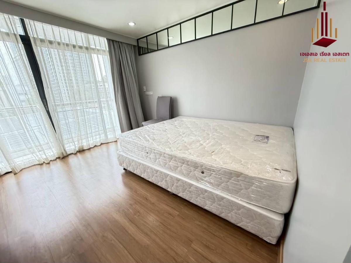 picture ✨ For Rent : Baan Prompong  Condo ✨  💰 Only 70,000 THB/month - 2/10
