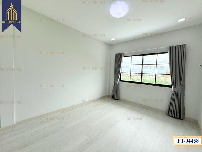 รูป ขายบ้านรื่นฤดี 5 พร้อมอยู่ บางชัน คลองสามวา - รูปที่ 10/12
