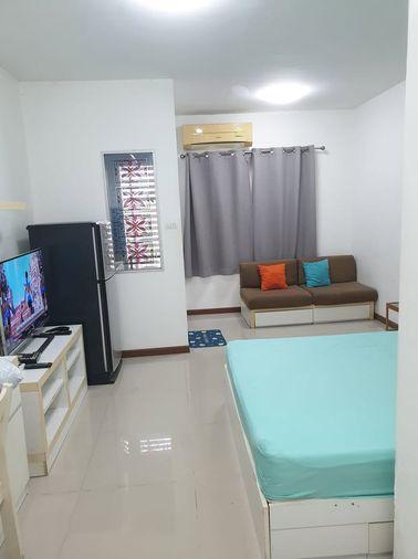 picture Studio | 1Bath | MRT Phra Ram 9 | 24sqm | THB 8,200/mo | Fl.14 — A Space Asoke-Ratchada Bangkok - 2/5