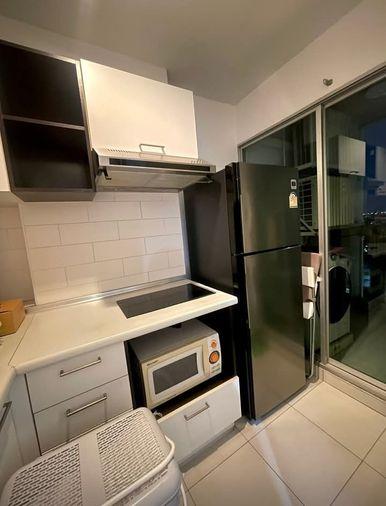 picture 1Bed | 1Bath | MRT Phra Ram 9 | 35sqm | THB 13,000/mo | Fl.11 — Lumpini Park View Bangkok - 8/9