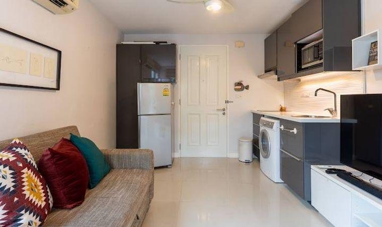 picture 1Bed | 1Bath | BTS Thong Lo | 37sqm | THB 20,000/mo | Fl.2 — The Clover Thonglor Bangkok - 7/10