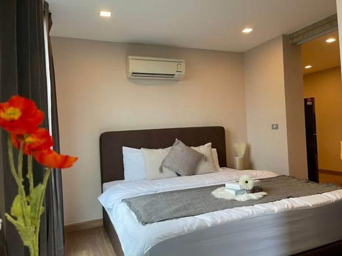 รูป 1 ห้องนอน | 1 ห้องน้ำ | BTS Ekkamai | 42 ตร.ม. | 20,000 บาท/เดือน | ชั้น 4 — The Ace Ekamai กรุงเทพฯ - รูปที่ 1/5
