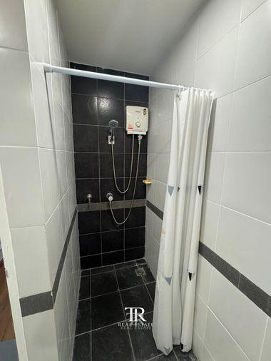 รูป ให้เช่าคอนโด เอ สเปซ อโศก-รัชดา | 1 ห้องนอน | 1 ห้องน้ำ | 35 ตร.ม. | ชั้น 12A | อโศก-รัชดา | 💰 15,000 บาท/เดือน | LINE: @944hjngx | รหัส: UE0073 - รูปที่ 8/9