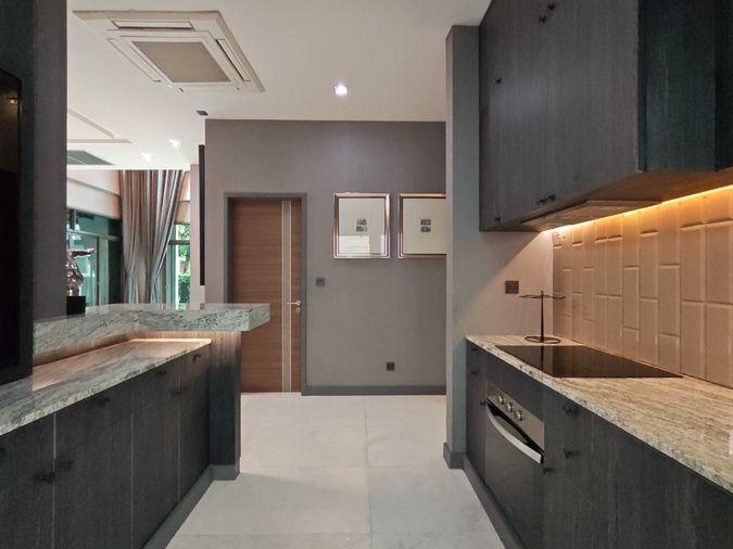 รูป บ้านเดี่ยว3 ชั้น หลังมุม ไม่มีบ้านตรงข้าม สุขุมวิท 101 - รูปที่ 21/27