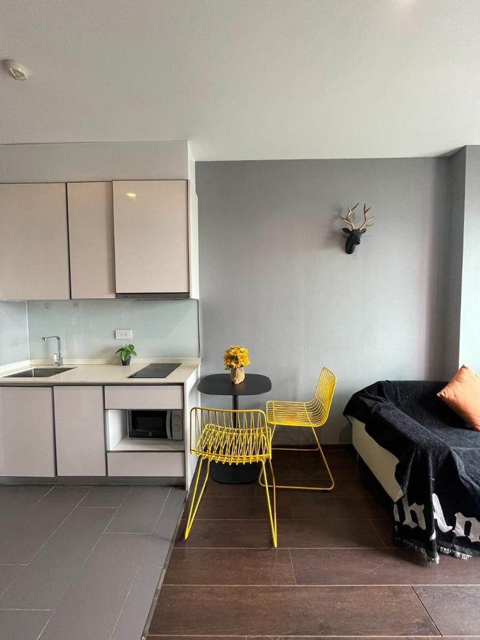 picture 1Bed | 1Bath | BTS Ekkamai | 31sqm | THB 18,000/mo | Fl.21 — C Ekkamai Bangkok - 4/8