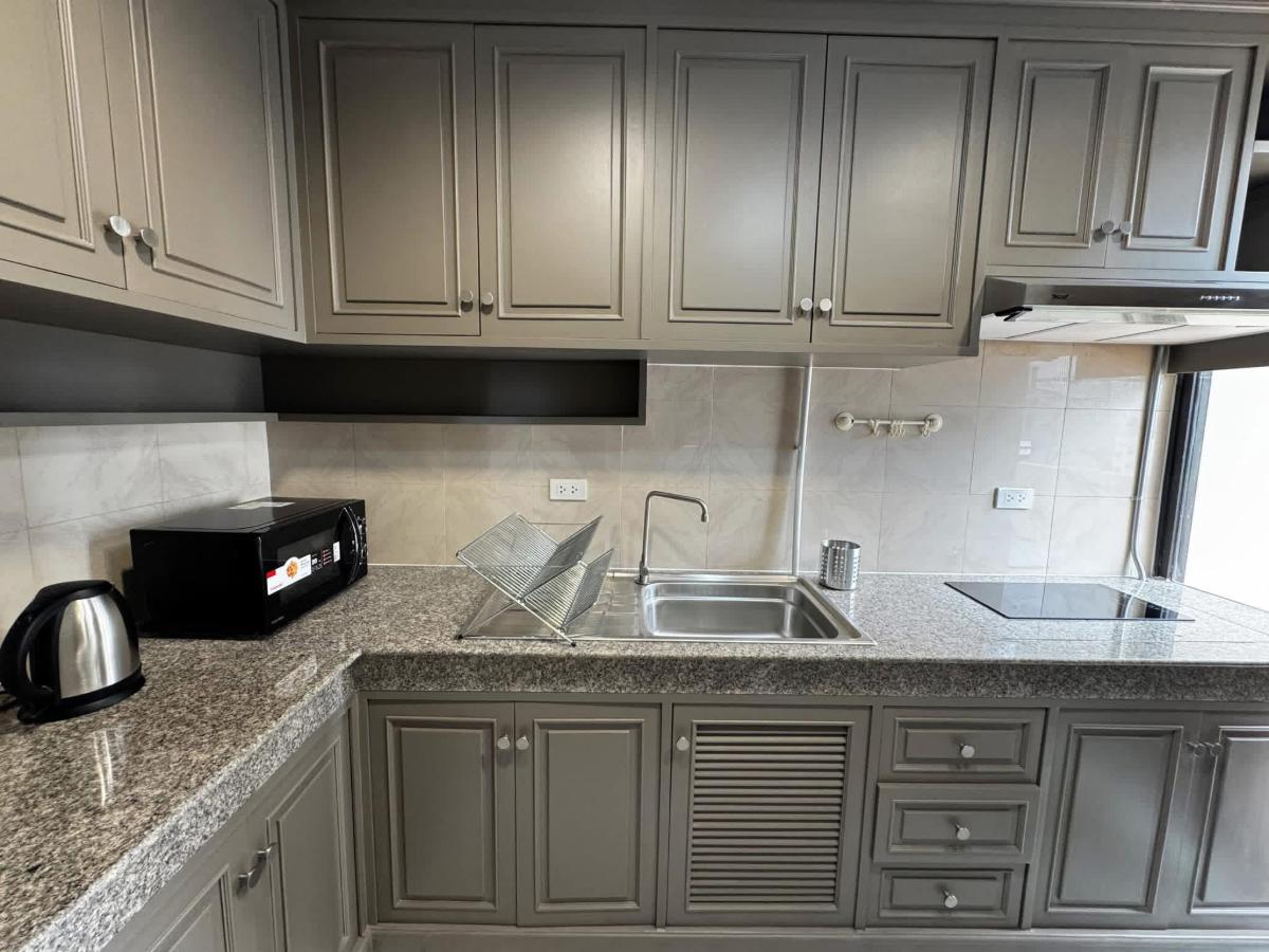 picture 2Bed | 2Bath | BTS Saint Louis | 109sqm | THB 65,000/mo | Fl.9 — Sampoom Garden Condominium Sathorn Bangkok - 2/6