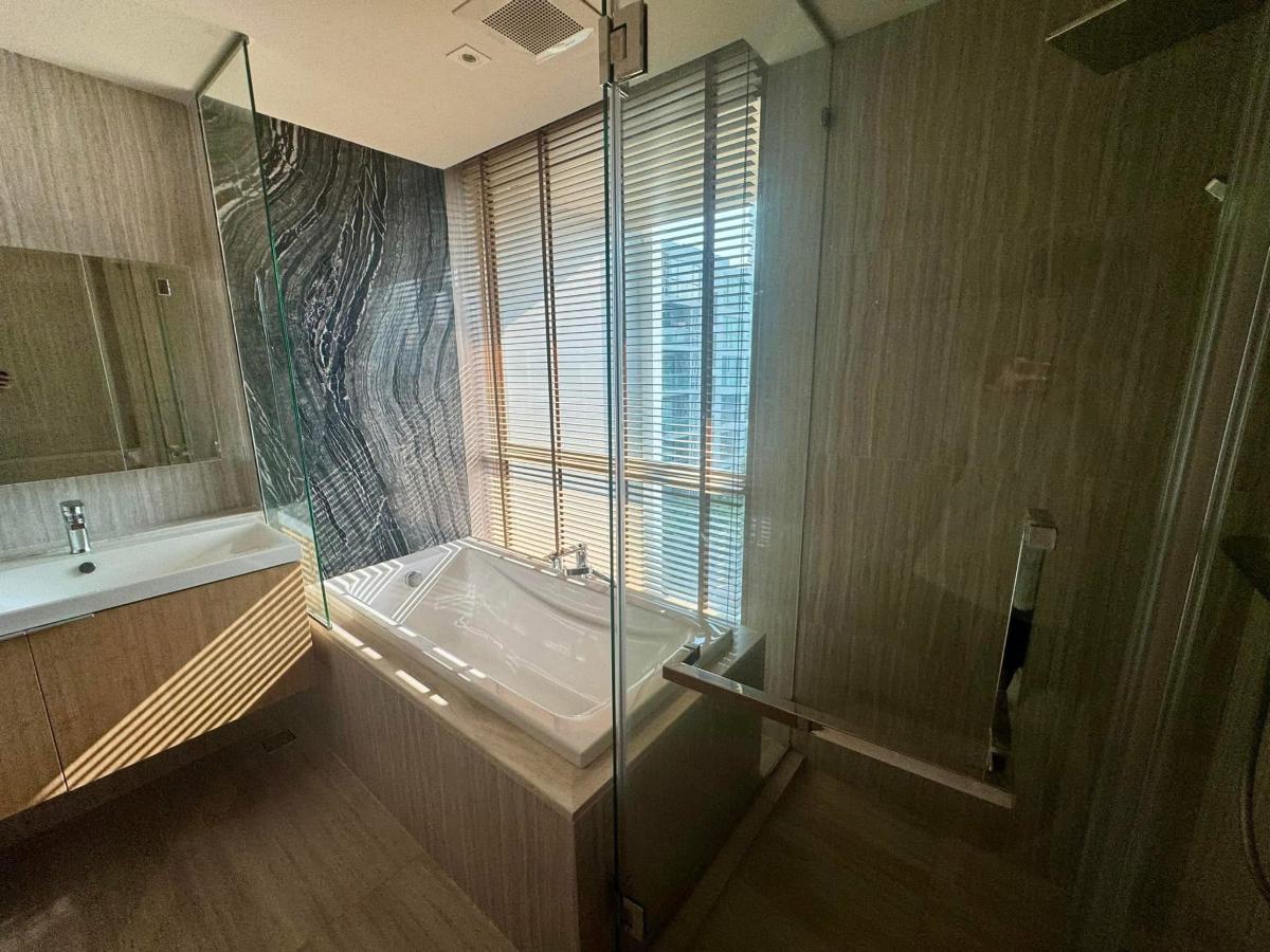 picture 2Bed | 2Bath | BTS Thong Lo | 70sqm | THB 60,000/mo | Fl.6 — S47 Sukhumvit Bangkok - 9/10