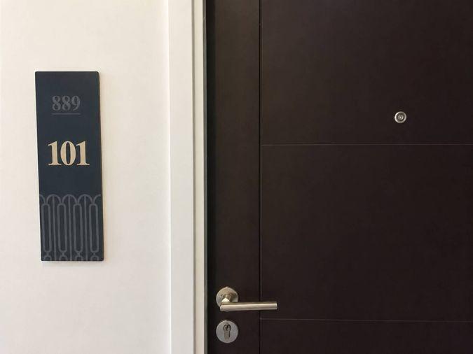 picture 1Bed | 1Bath | BTS Thong Lo | 43sqm | THB 25,000/mo | Fl.9 — Ivy Thonglor Bangkok - 1/2