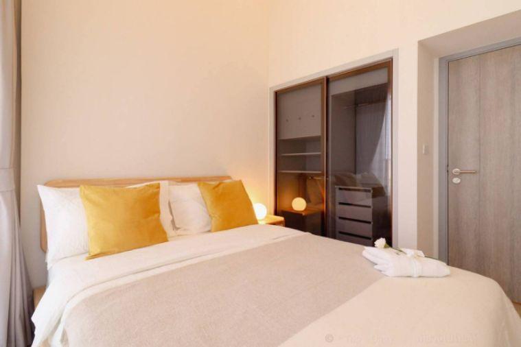 picture 2Bed | 1Bath | MRT Huai Khwang | 49sqm | THB 42,000/mo | Fl.18 — Soho Bangkok Ratchada Bangkok - 8/10