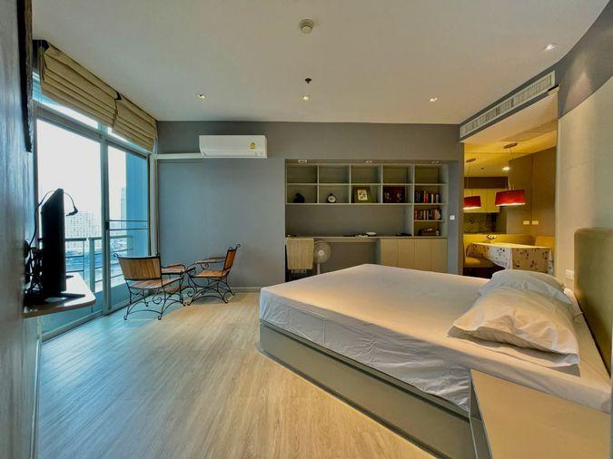 รูป สตูดิโอ | 1 ห้องน้ำ | BTS Saphan Taksin | 42 ตร.ม. | 17,000 บาท/เดือน | ชั้น 17 — Baan Sathorn Chaophraya กรุงเทพฯ - รูปที่ 2/8