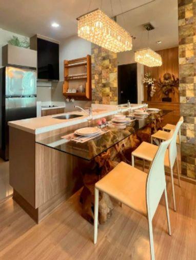 รูป 1 ห้องนอน | 1 ห้องน้ำ | BTS Saphan Taksin | 45 ตร.ม. | 28,000 บาท/เดือน | ชั้น 33 — Rhythm Sathorn กรุงเทพฯ - รูปที่ 8/10