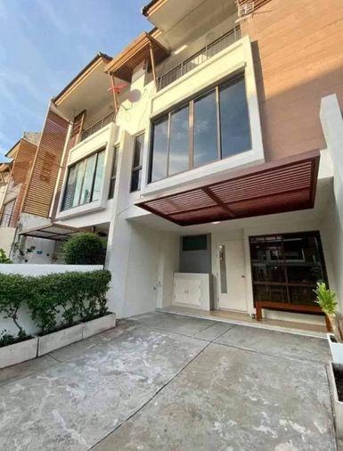รูป 3 ห้องนอน | 4 ห้องน้ำ | BTS Bang Chak | 180 ตร.ม. | 65,000 บาท/เดือน | ชั้น 1 — The Private Sukhumvit-Bangchak กรุงเทพฯ - รูปที่ 1/10