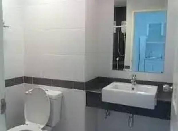 picture 1Bed | 1Bath | MRT Phra Ram 9 | 36sqm | THB 14,000/mo | Fl.10 — A Space Asoke-Ratchada Bangkok - 8/8