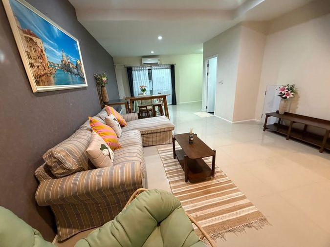 รูป 2 ห้องนอน | 3 ห้องน้ำ | BTS Nopparat | 190 ตร.ม. | 45,000 บาท/เดือน | ชั้น 1 — Townhome กรุงเทพฯ - รูปที่ 6/10