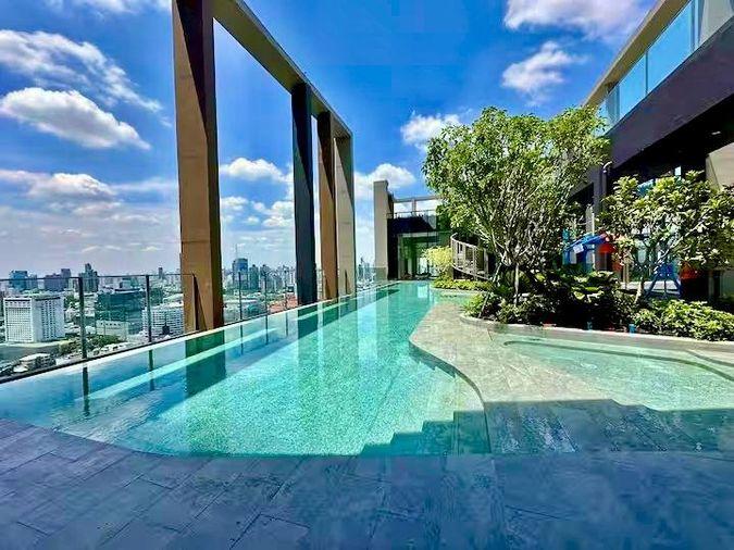 picture 1Bed | 1Bath | MRT Phra Ram 9 | 25sqm | THB 20,000/mo | Fl.27 — Nue District R9 Bangkok - 1/1