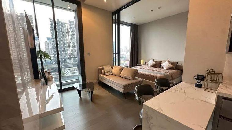 รูป 1 ห้องนอน | 1 ห้องน้ำ | MRT Phetchaburi | 36 ตร.ม. | 35,000 บาท/เดือน | ชั้น 12 — The Esse At Singha Complex กรุงเทพฯ - รูปที่ 1/1