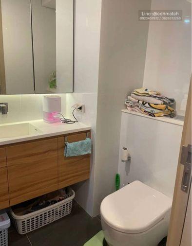 picture 1Bed | 1Bath | MRT Phra Ram 9 | 38sqm | THB 23,000/mo | Fl.14 — Land Bangkok - 9/10