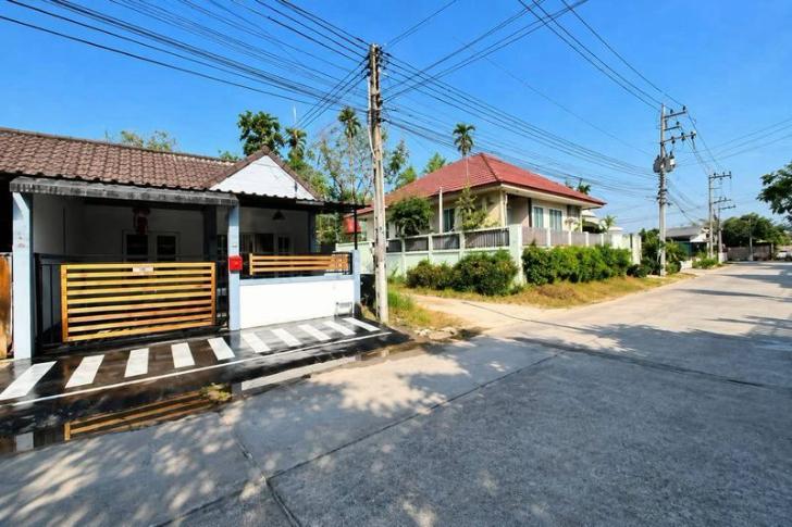 รูป  ขายบ้านหลังริม บางพระ–ศรีราชา สภาพดี พร้อมอยู่ ทำเลน่าอยู่ - รูปที่ 1/7