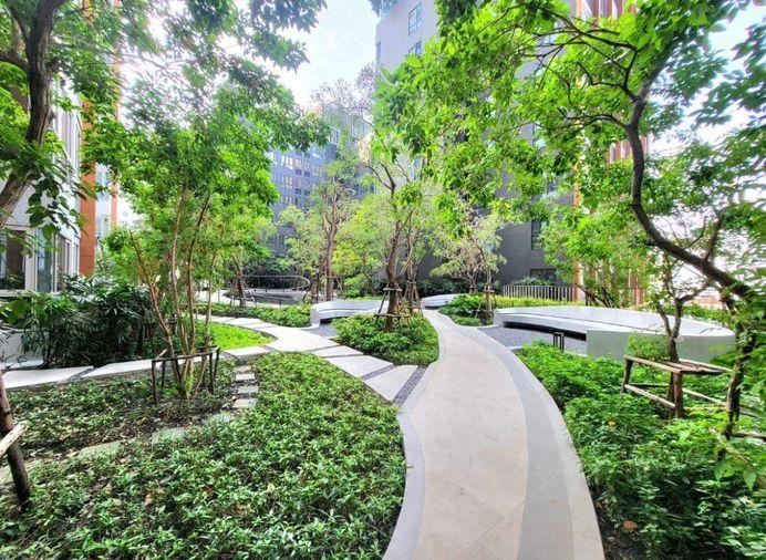 รูป 1 ห้องนอน | 1 ห้องน้ำ | MRT Huai Khwang | 30 ตร.ม. | 25,000 บาท/เดือน | ชั้น 26 — XT Huaikhwang กรุงเทพฯ - รูปที่ 3/8