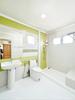 listing thumbnail image 8