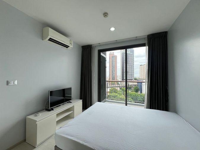 รูป 1 ห้องนอน | 1 ห้องน้ำ | BTS Ekkamai | 45 ตร.ม. | 35,000 บาท/เดือน | ชั้น 8 — Rhythm Sukhumvit 42 กรุงเทพฯ - รูปที่ 3/9