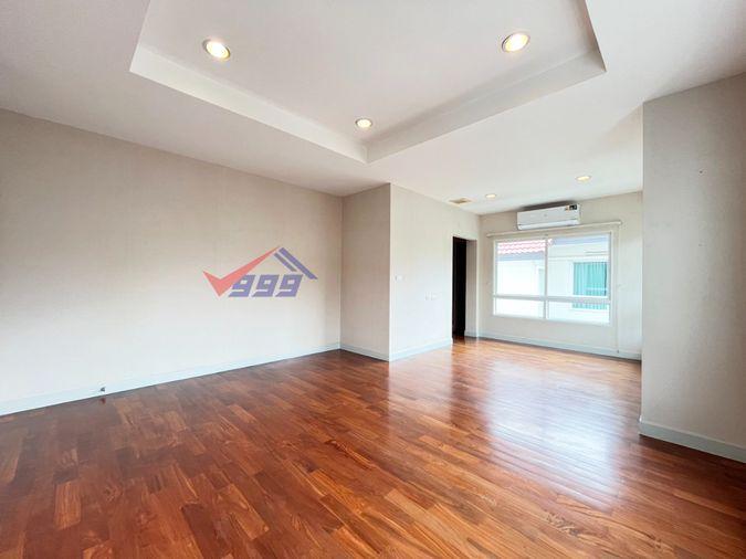 รูป ให้เช่าบ้าน Grand Bangkok Boulevard Rama 9-Srinakarin | 4 ห้องนอน 300 ตร.ม. - รูปที่ 24/39