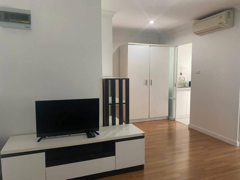 รูป 1 ห้องนอน | 1 ห้องน้ำ | MRT Phra Ram 9 | 32 ตร.ม. | 14,000 บาท/เดือน | ชั้น 10 — Lumpini Place Rama 9 กรุงเทพฯ - รูปที่ 4/10