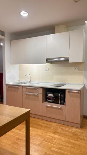 picture 3Bed | 3Bath | BTS On Nut | 99sqm | THB 50,000/mo | Fl.3 — Residence 52 Bangkok - 4/10