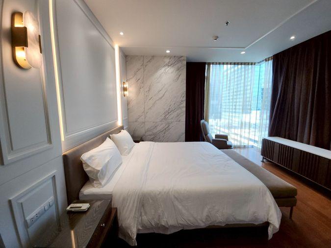 รูป 3 ห้องนอน | 3 ห้องน้ำ | BTS Phloen Chit | 189 ตร.ม. | 155,000 บาท/เดือน | ชั้น 12 — Athenee Residence กรุงเทพฯ - รูปที่ 8/10
