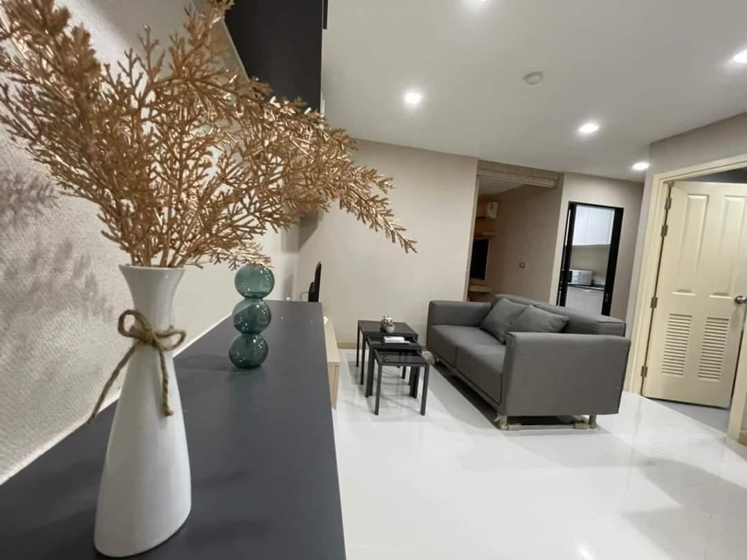 picture 1Bed | 1Bath | BTS Ekkamai | 42sqm | THB 20,000/mo | Fl.4 — The Ace Ekamai Bangkok - 9/10