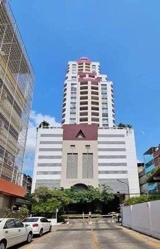 picture 1Bed | 1Bath | BTS Krung Thon Buri | 43sqm | THB 10,000/mo | Fl.16 — Master View Executive Place Bangkok - 1/1
