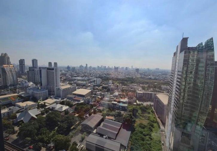 รูป 3 ห้องนอน | 2 ห้องน้ำ | BTS Surasak | 86 ตร.ม. | 70,000 บาท/เดือน | ชั้น 30 — The Diplomat Sathorn กรุงเทพฯ - รูปที่ 9/10
