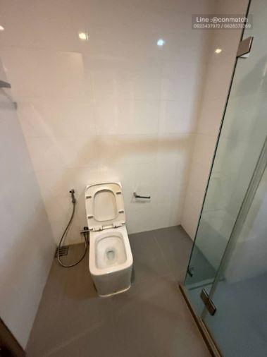 รูป 1 ห้องนอน | 1 ห้องน้ำ | MRT Hua Lamphong | 47 ตร.ม. | 27,000 บาท/เดือน | ชั้น 8 — The Room Rama 4 กรุงเทพฯ - รูปที่ 10/10